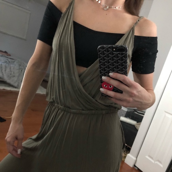 LF Off the Shoulder Crop - Picture 5 of 5